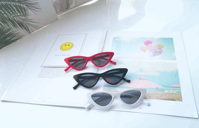 FOURCHEN Sunglasses for kids, Bold Retro Oval Mod Thick Frame Sunglasses Round Lens Clout Goggles (cat eye white) - Image 5